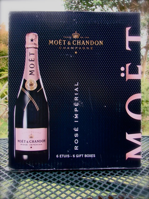 Moet